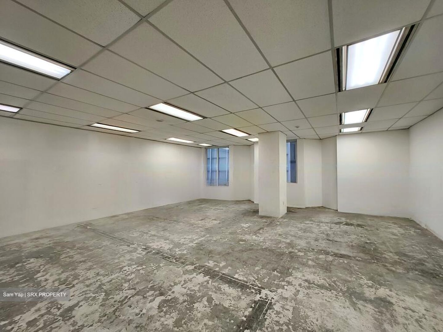 Bangkok Bank Building (D1), Office #451192911